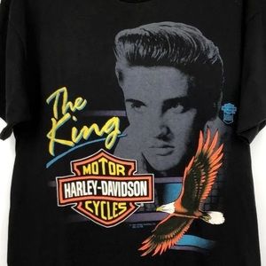 Live❤️‍🔥NOW! Sharing your Harley Davidson Items!! Come hangout…sharing yours!!